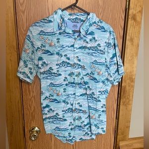 Izod Saltwater Button Up T